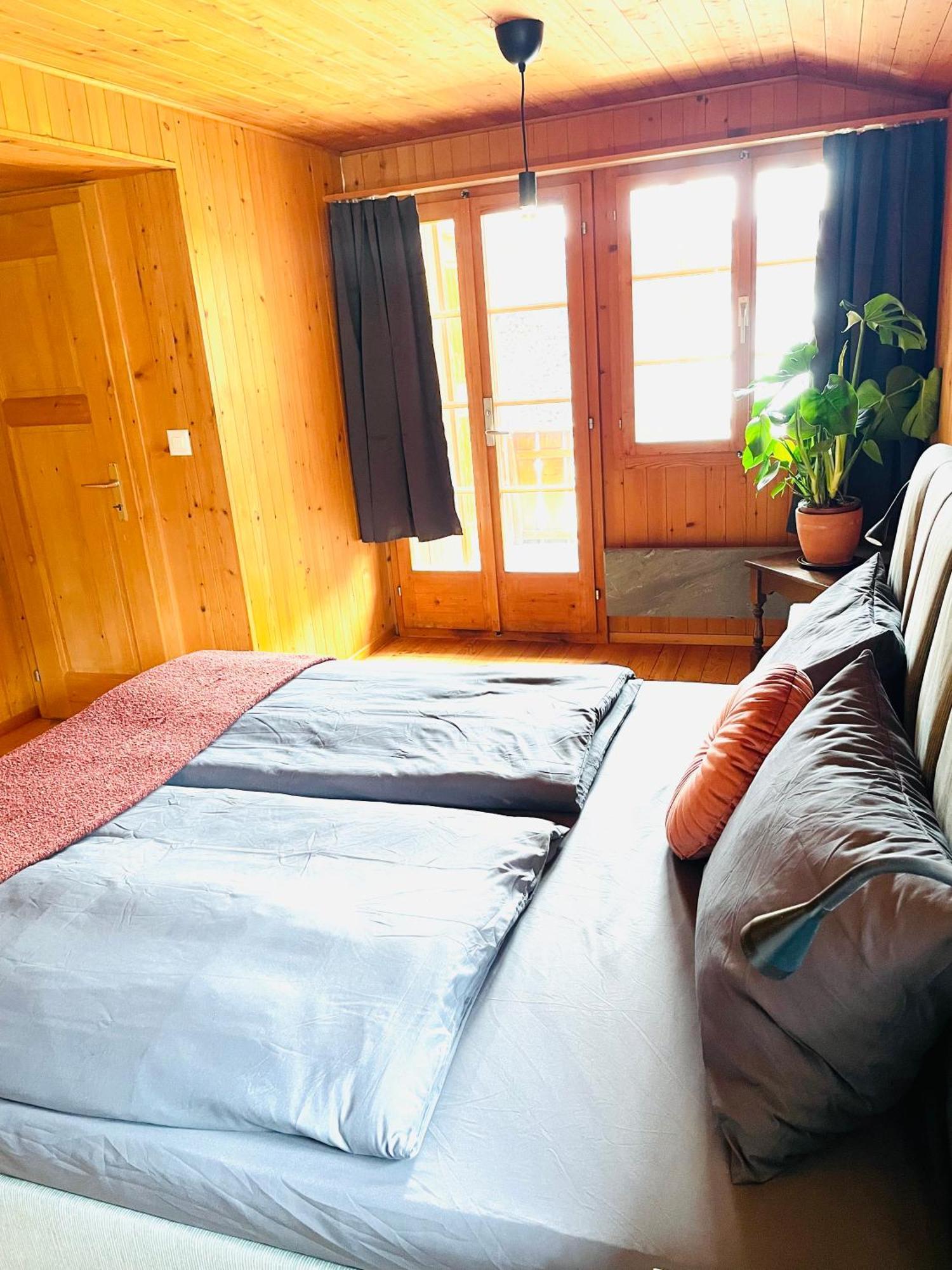 Lovely & Great Equipped Wooden Alp Chalet Flat Kandersteg Bagian luar foto